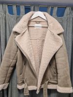 Kunst/Lammfelljacke von Zara München - Laim Vorschau