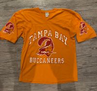 Old school 80er Tampa Bay Buccaneers NFL old logo Shirt Größe L Wandsbek - Hamburg Bramfeld Vorschau