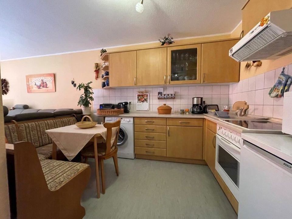 Super Kapitalanlage vermietete 2 Zi,.WE mit Balkon und