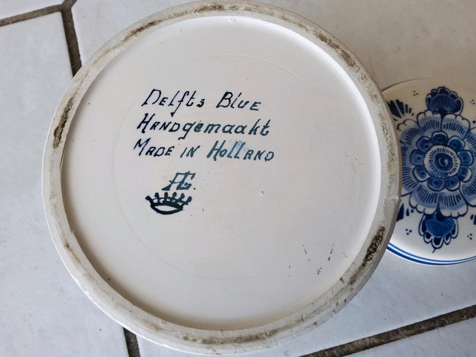 Holland Delft Blue Porzellan in Haste