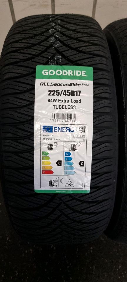 Allwetterreifen Ganzjahresreifen 225/45 R17 94W XL Goodride neu in Lage