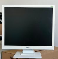 Monitor Fujitsu E19-5 weiß 19 Zoll Niedersachsen - Lehre Vorschau