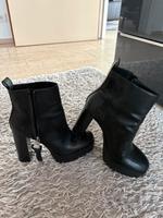 Zara Stiefeletten 39 Niedersachsen - Burgwedel Vorschau