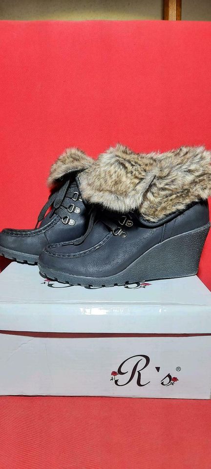 ⭐️ R's®️ Winterschuhe Stiefeletten Braun Größe 39 in Berlin