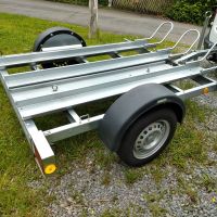 Motorrad Trailer / drei Stellplätze, Auffahrschiene, zus. kippbar Nordrhein-Westfalen - Marsberg Vorschau