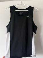 Damen Sportshirt T-Shirt Top Nike Dri-Fit Sachsen - Freiberg Vorschau