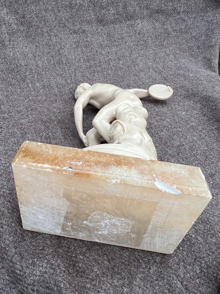 Skulptur Plastik junge Diskus Werfer Marmor in Datteln