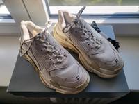 Balenciaga Triple S Gr. 37 Weiss 100% Original Bayern - Würzburg Vorschau