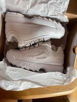 Schuhe von der Marke Fila in weiß Bayern - Weilheim i.OB Vorschau