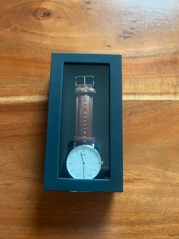 Daniel Wellington Classic Uhr in Tholey