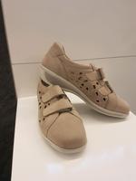 Verschiedene Damen Schuhe Ara Leder Neu nicht getragen! Nordrhein-Westfalen - Elsdorf Vorschau
