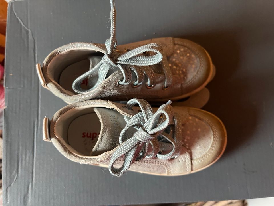 Superfit Kinderschuhe Schuhe Gr. 22 in Iserlohn
