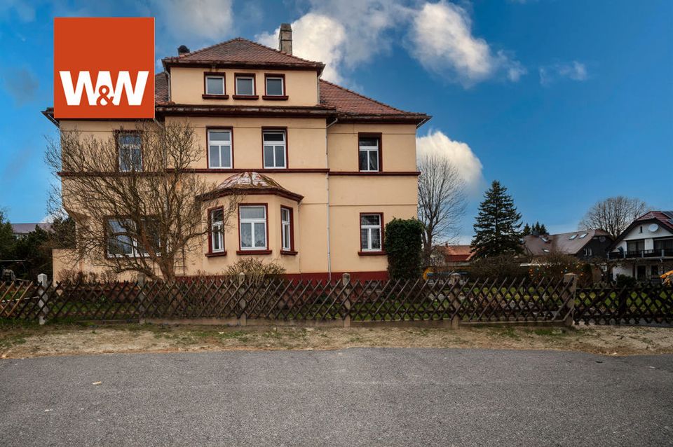 Attraktives Zweifamilienhaus mit vielfältigen Nutzungsmöglichkeiten in ruhiger Lage in Neugersdorf