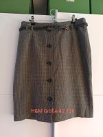 H&M schicker Minirock Größe 42 mit Gürtel Bayern - Gräfendorf Vorschau