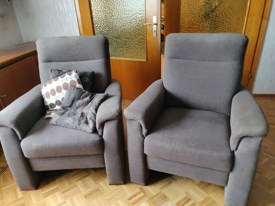 Sofagarnitur Sofa Sessel braun in Solms