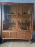 Vintage Sideboard Wallnuss, Vitrine 50er 60er Hamburg-Mitte - Hamburg Wilhelmsburg Vorschau