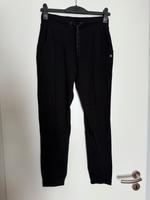 Neu Tchibo Jazzpants Gr. S schwarz Homewear Hose Jogging Yoga Niedersachsen - Oldenburg Vorschau