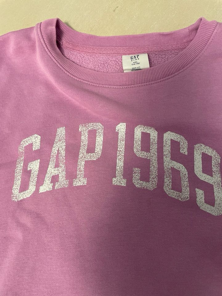 GAP KIDS Sweatshirt XXL 14-16 Sweater Pulli flieder/rosa in Köln