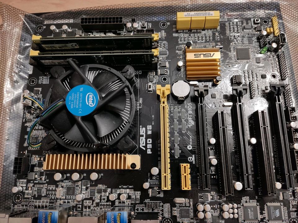 Mainboard - Motherboard - ASUS P9-DWS + Intel i3-4130 in Nörten-Hardenberg