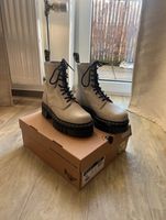 Dr. Martens Audrick 8i Boot Beige Nordrhein-Westfalen - Euskirchen Vorschau