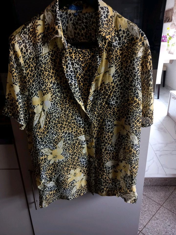 Shirt /Blusen 2teilig gr.42 in Nassau