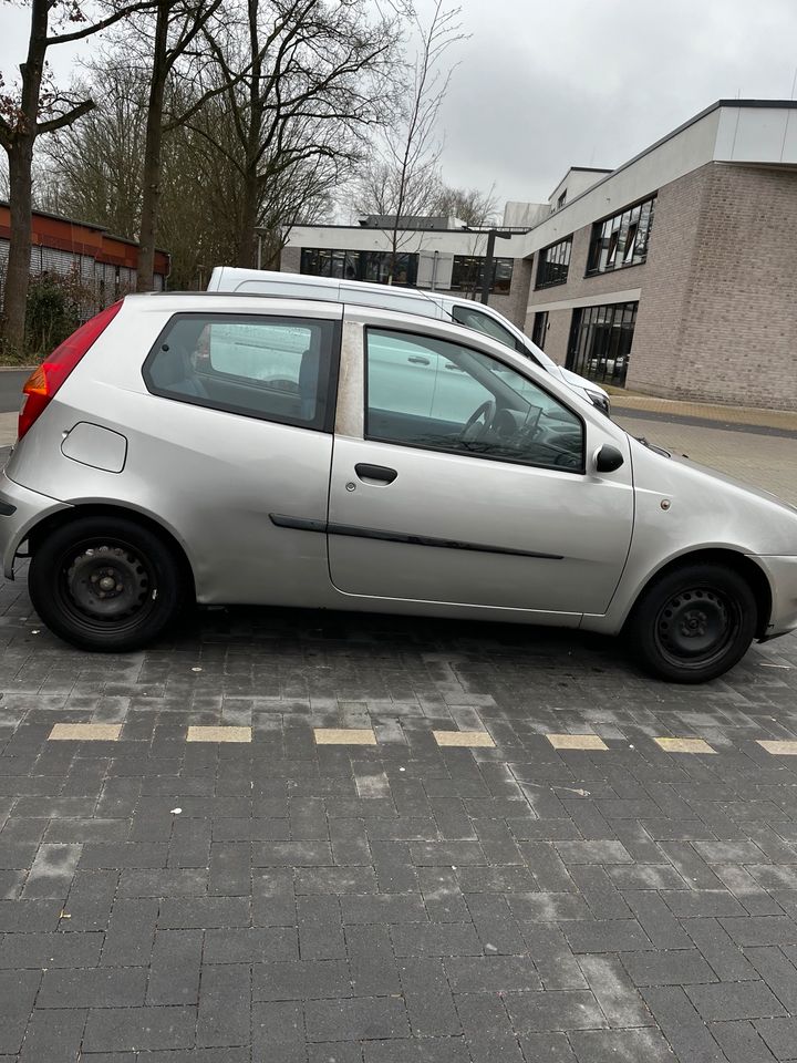 Fiat punto tüv bis 8/25 in Bremen