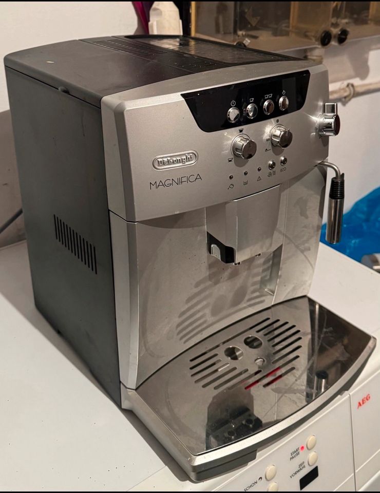 De Longhi Magnifica Kaffeevollautomat in Dortmund