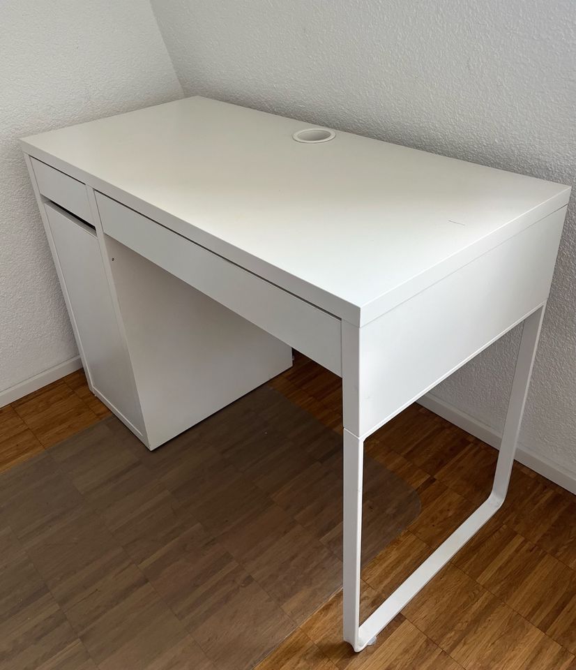 SCHREIBTISCH TISCH STUHL BÜRO MÖBEL IKEA MICKE SCHMINNK ESS KIND in Neunkirchen