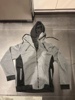 Hoodie Jacke Größe L NEU Niedersachsen - Wietze Vorschau