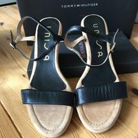 UNISA Damen Sandalen Gr. 41 Frankfurt am Main - Sachsenhausen Vorschau