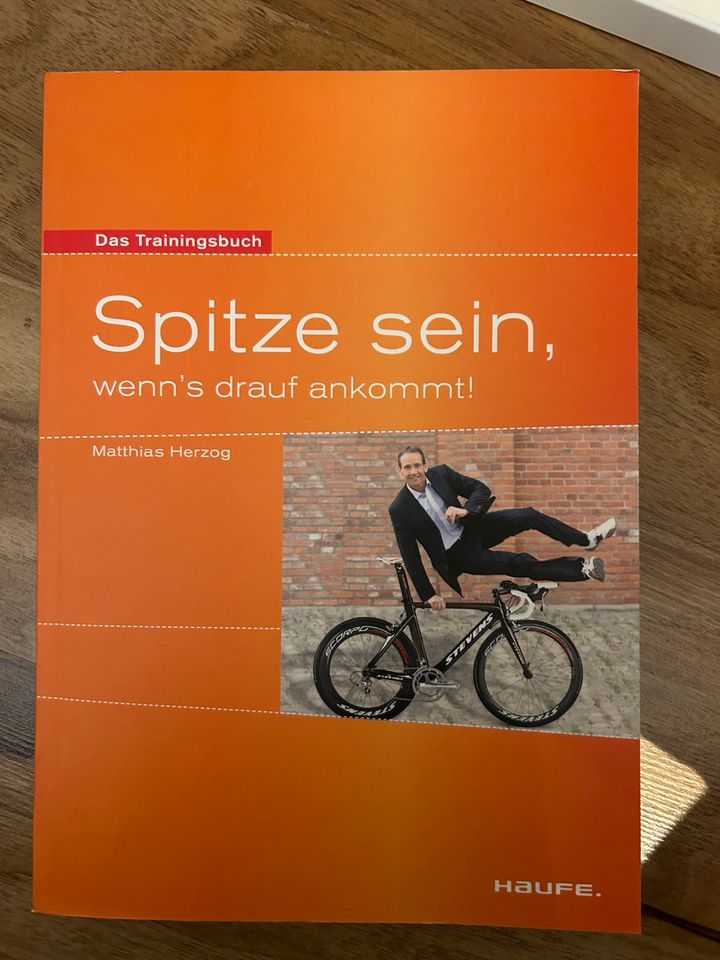 Trainingsbuch „Spitze sein, wenn’s drauf ankommt!“ Matthias Herzo in Erkelenz