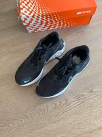 Nike Renew Run Gr. 42 Essen - Bredeney Vorschau