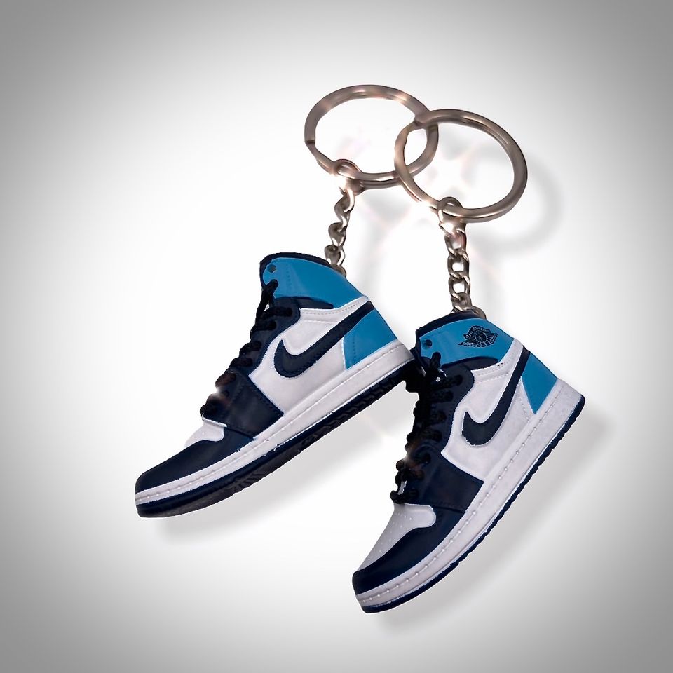 Mini Sneaker Keychain mit Box I Jordan 1 High Obsidian I NEU in Ottobrunn