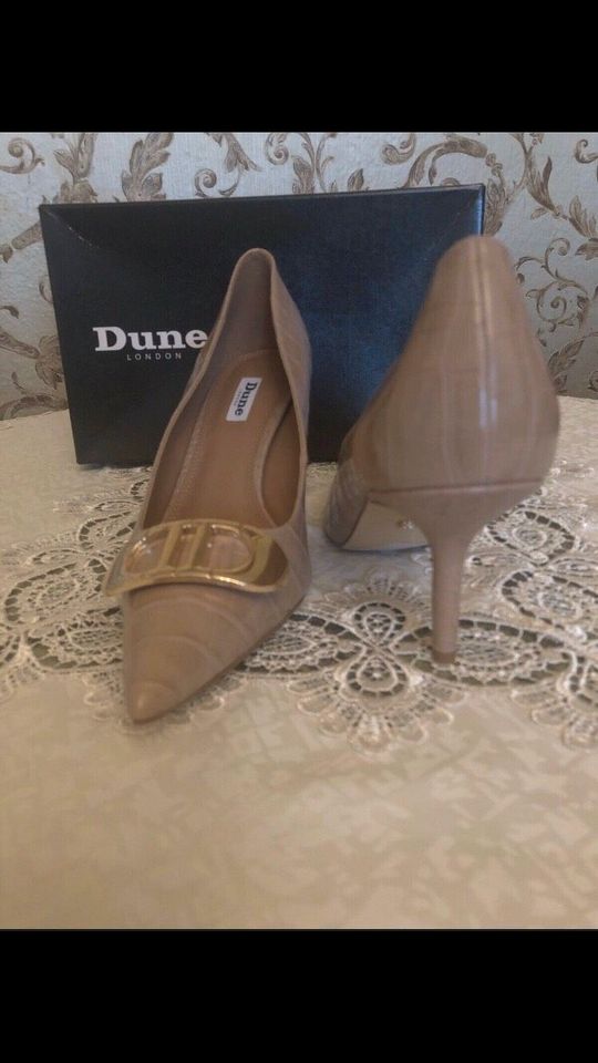 Neue ungetragene Pumps,Schuhe,High Heels.Größe 41❤️65€ in Essen