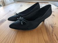 Damen Pumps, Leder schwarz Größe 41 Stuttgart - Stuttgart-Mitte Vorschau