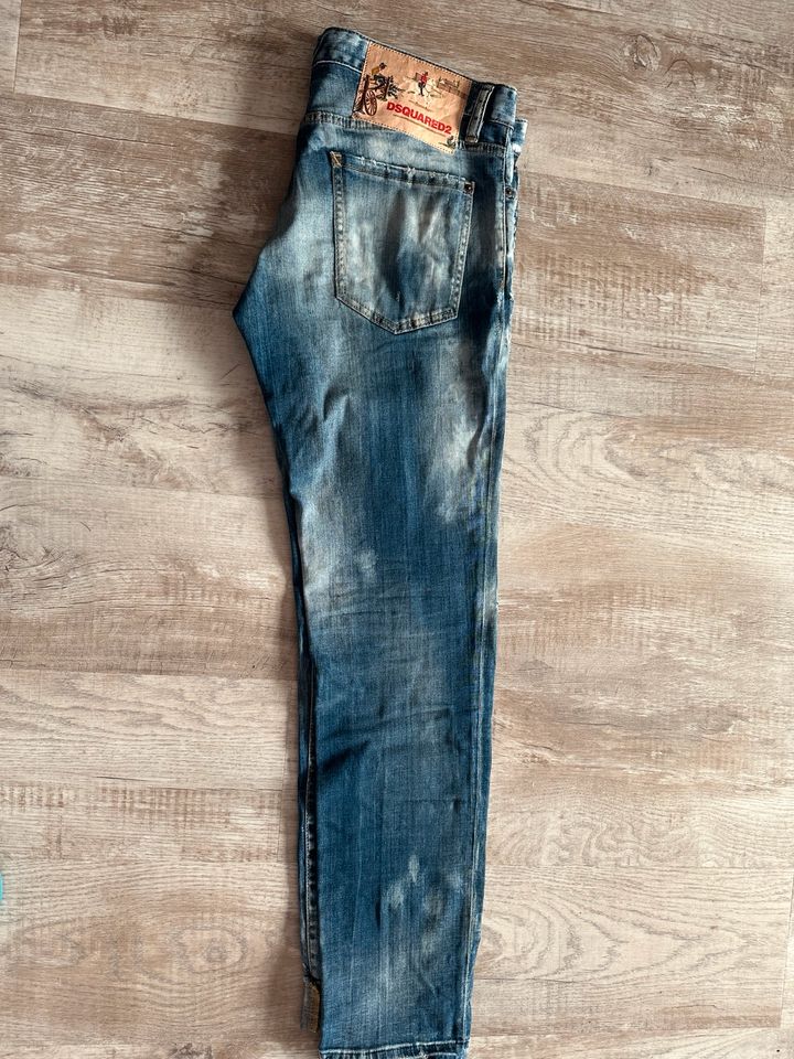 Dsquared2 Jeans Cool Guy neu Gr. 50 blau used look in Buseck