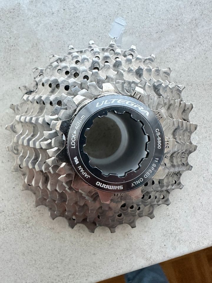 Shimano Ultegra 11fach-Cassette in Reinbek