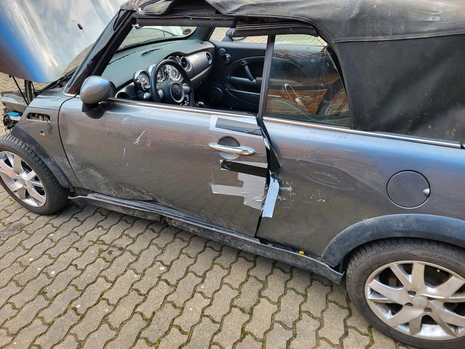 Mini Cooper s Cabrio R52/R53 Schlachtfest in Niedersachsen