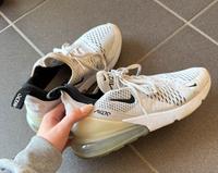 Nike Air Max 270 Niedersachsen - Wolfenbüttel Vorschau