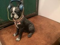 Hundestatue französische Bulldogge Bostonterrier mit Kopfhörer Bayern - Forchheim Vorschau