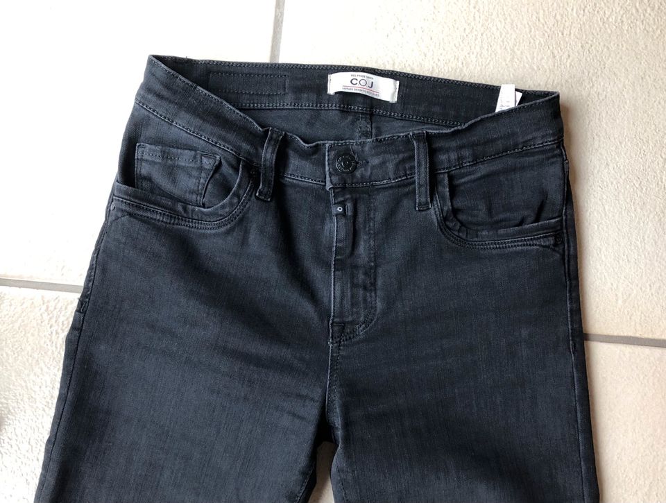 C.O.J. Jeans, Black Vintage - neuwertig in Ronnenberg