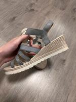 Sandalen mit Keilabsatz Niedersachsen - Peine Vorschau