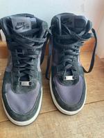 Nike Air AF1 schwarz grau lila, Wildleder, Gr 39 Lack-Applikation Bayern - Grafrath Vorschau