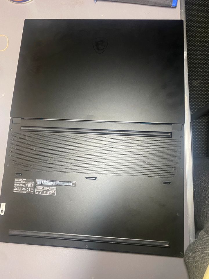 MSI GS66 Stealth i7 2,6GHz RTX 2070 16GB/1TB 240Hz Gaming Laptop in Frankfurt am Main