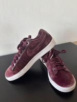 Nike Blazer Low Sneaker - Größe 37,5 München - Moosach Vorschau