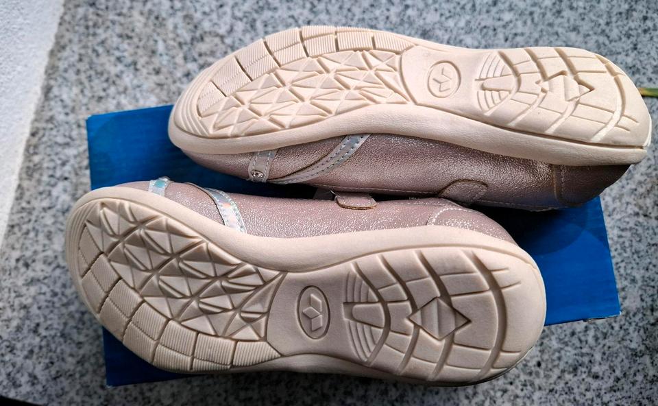 Neu Sandalen Lico,Ballerina unbenutzt,nagelneu Gr. 31 in Chemnitz
