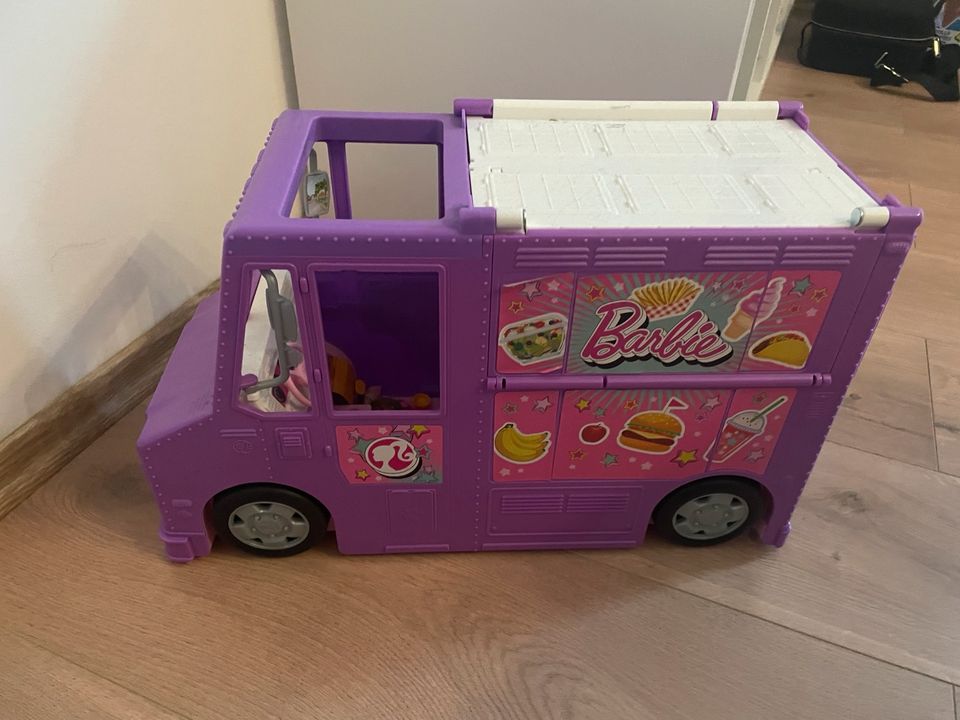 Barbie Foodtruck Neu unbespielt in Neidenbach