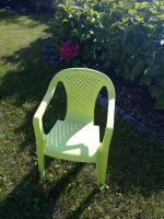 Kinder Gartenstuhl grün Stuhl für Kinder draußen Sommer Bayern - Alteglofsheim Vorschau