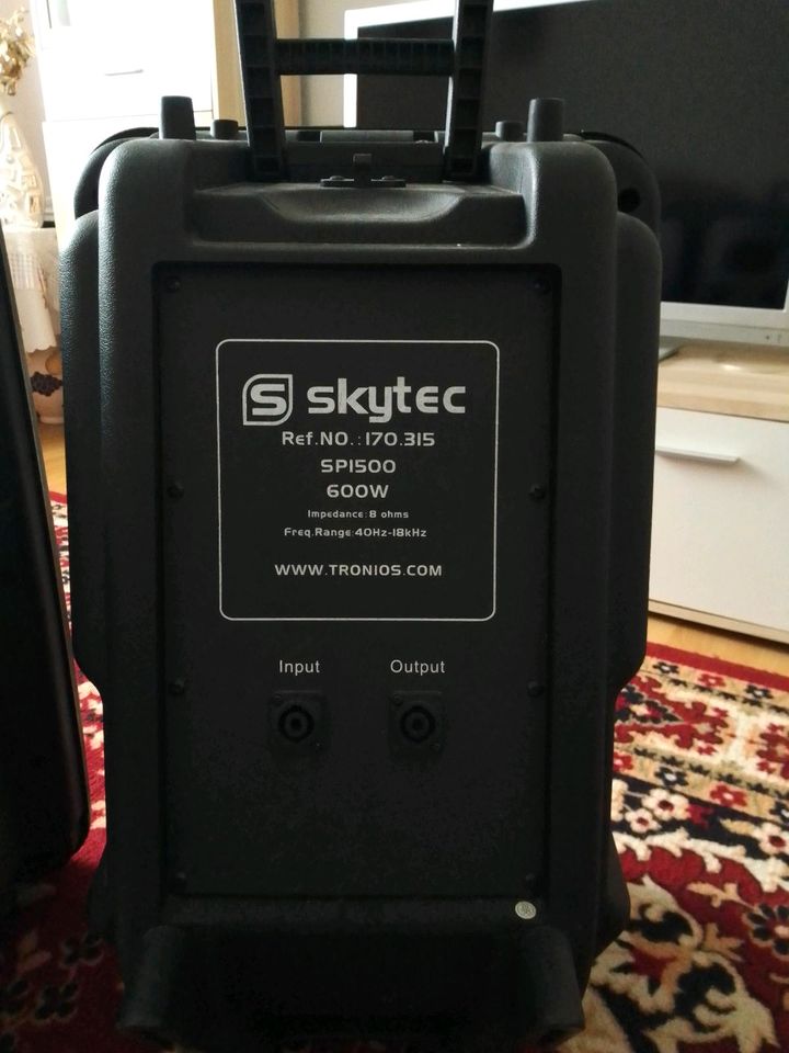 Skytec Boxen in Duisburg