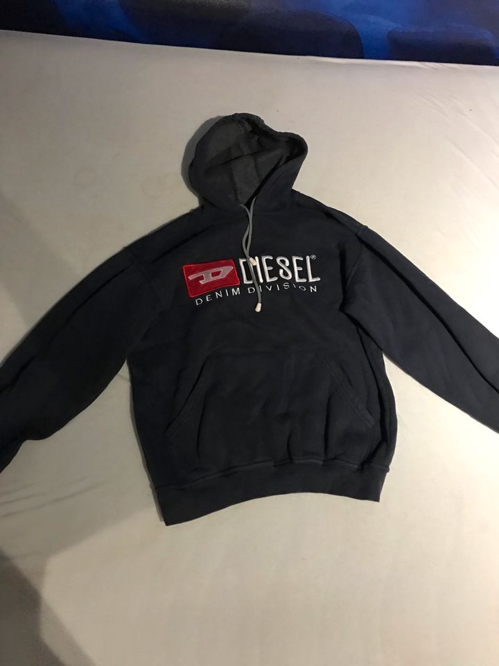 Diesel Hoodie in Büdelsdorf